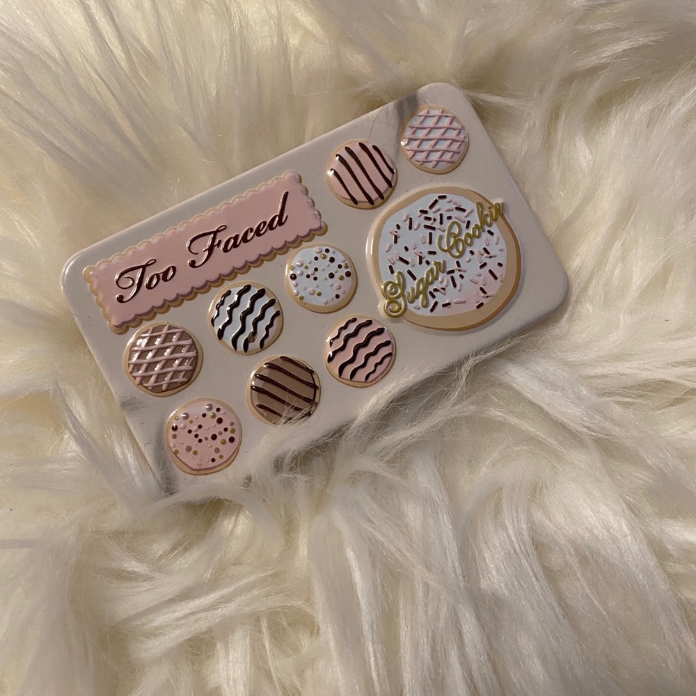Too face sugar cookie palette